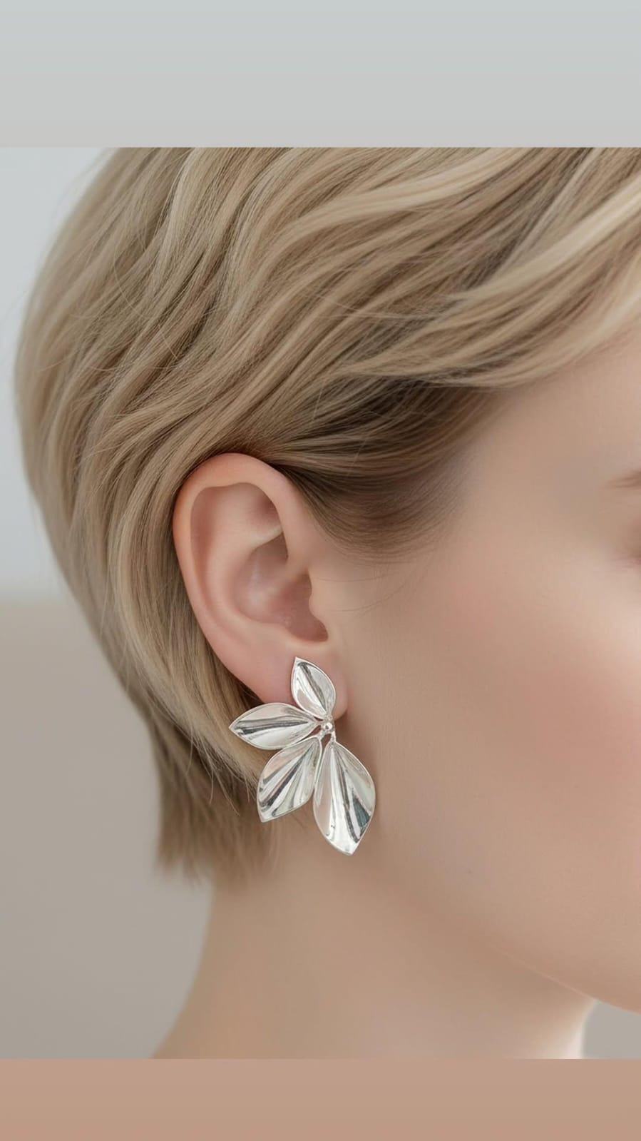 VS11-Silver Leaves Earrings – A Gentle Whisper of Nature