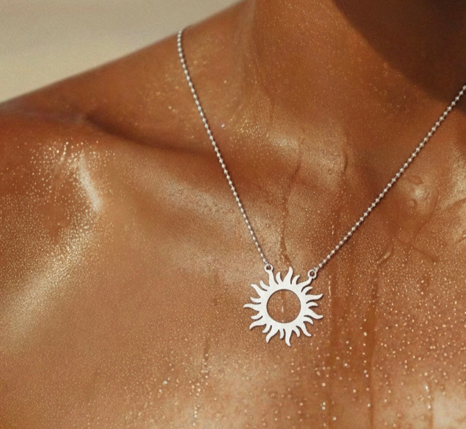VS13-elegant sun pendant, handcrafted with Silver925