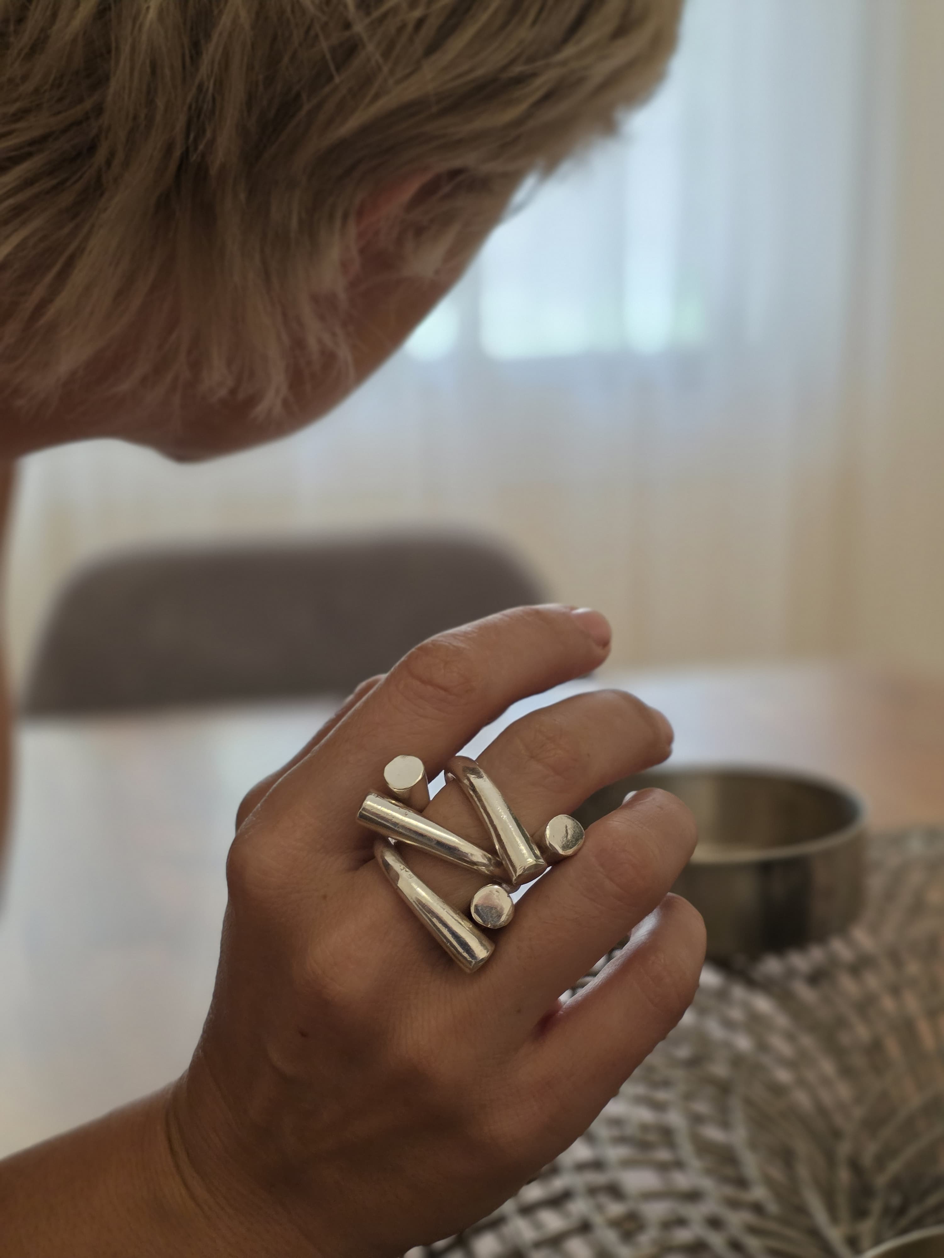 VS8-Handmade Silver Triple Ring – Versatile & Elegant Design