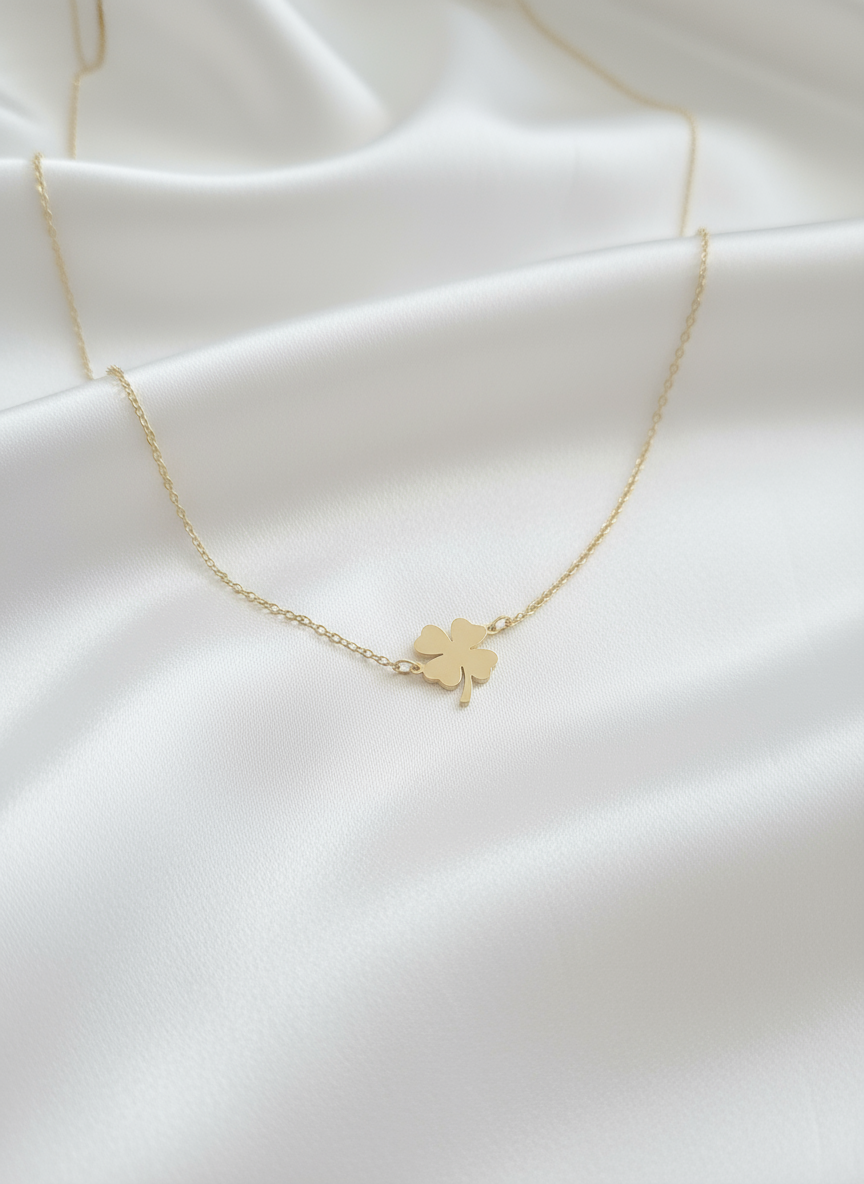 VS2-Silver Four-Leaf Clover Necklace – Symbol of Luck
