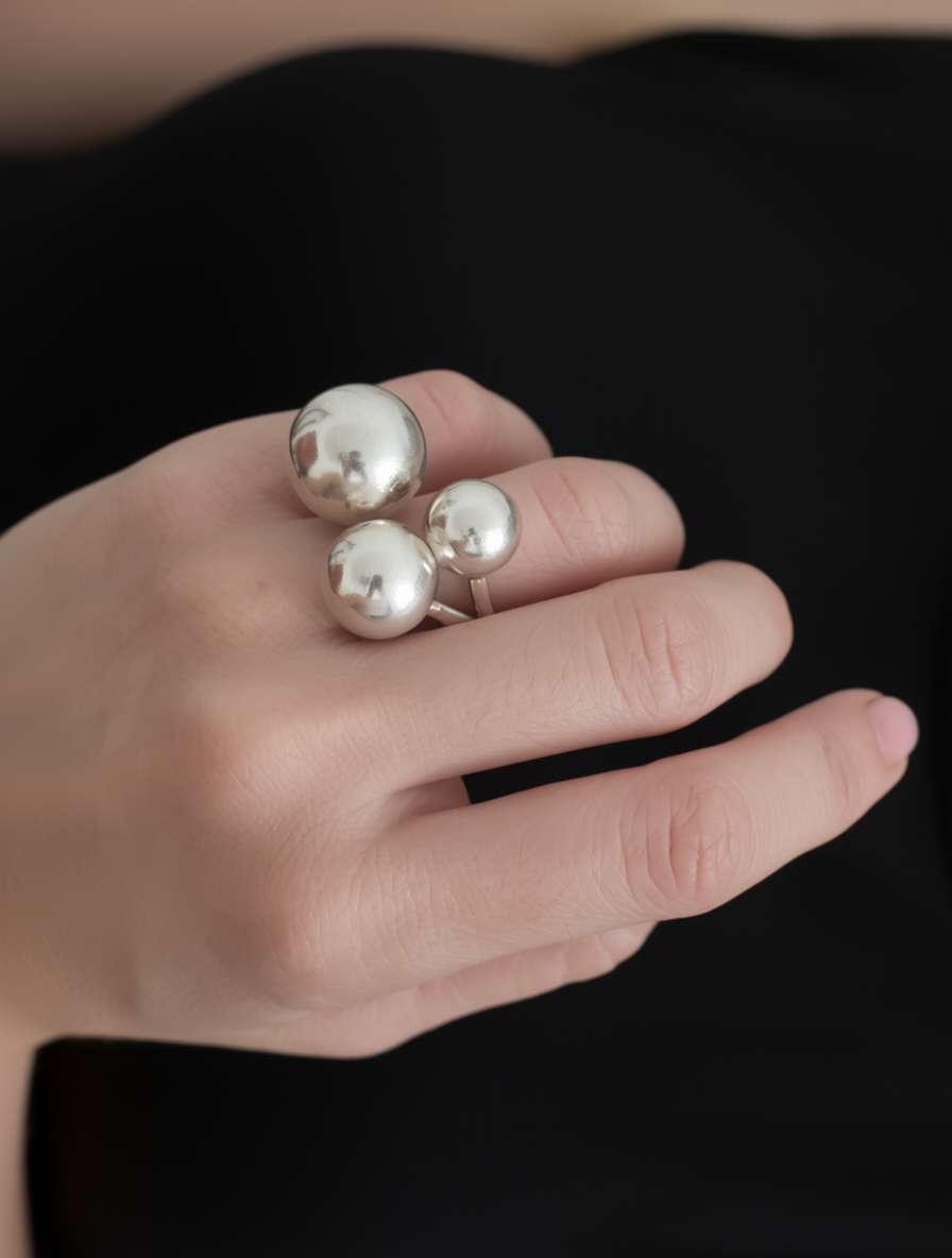 VS10-Handmade Silver Triple Circle Ring – Modern Minimalist Design