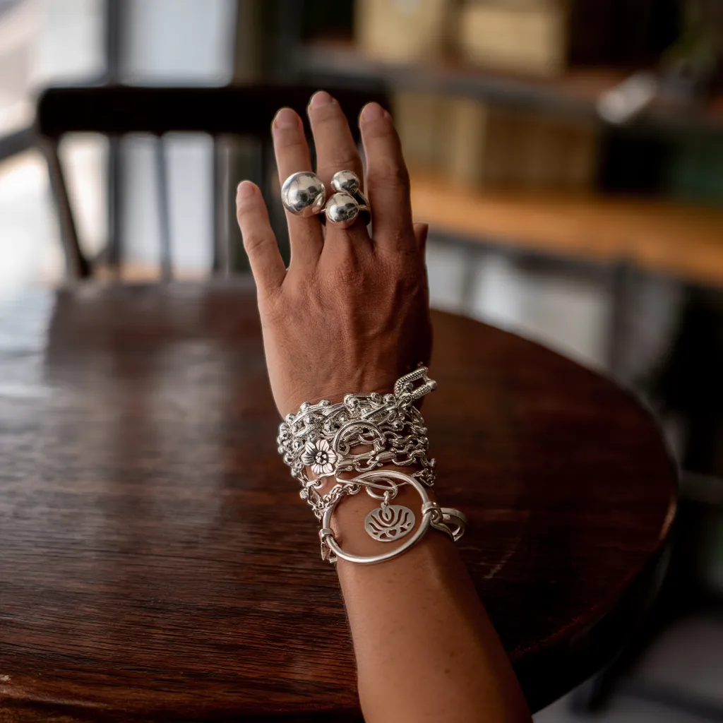 VS10-Handmade Silver Triple Circle Ring – Modern Minimalist Design