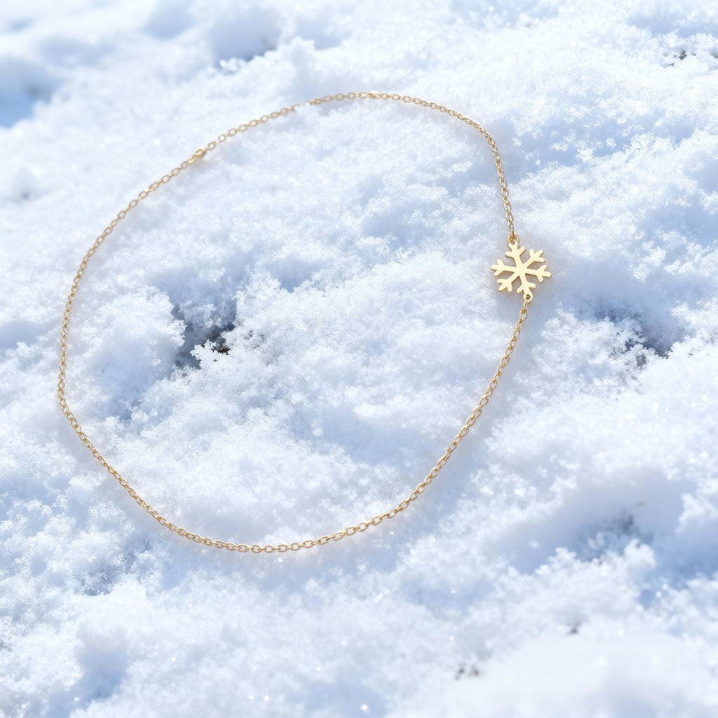 VS20-Snow pendant. Made with silver and gold-plated