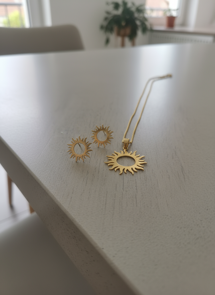 VS27-Let this delicate sun illuminate your soul with its intricate design