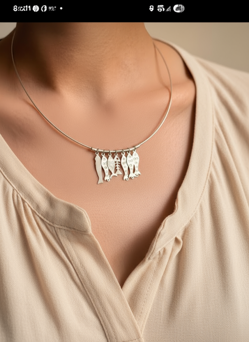 VS25-handcrafted  Silver925 choker fish